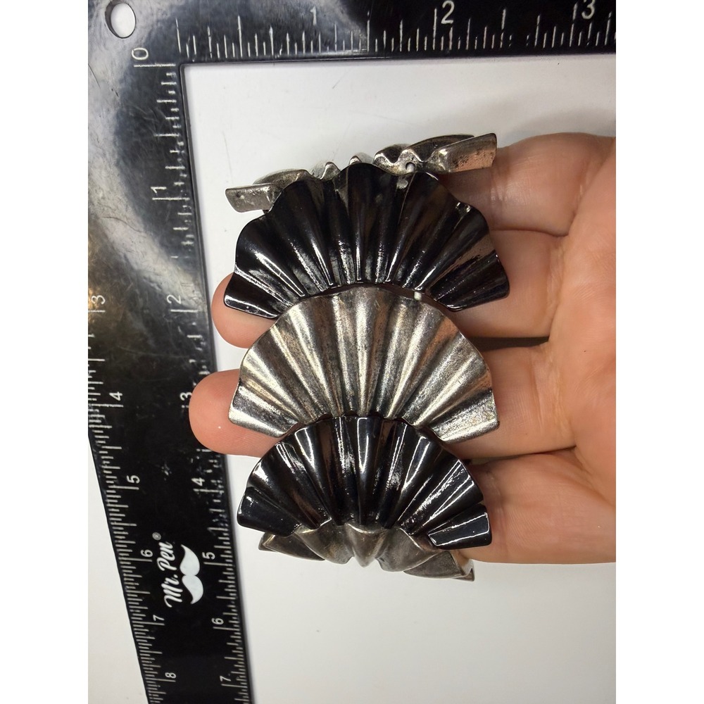 Art Deco Scalloped Fan Stretch Bracelet Gunmetal Silver Tone Statement Cuff